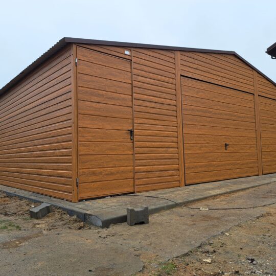 Garaż Premium  9x6 złoty dąb